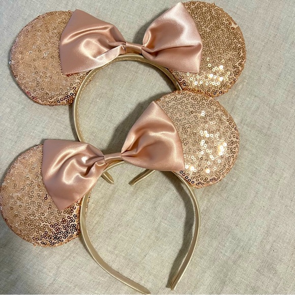 Minnie Ears - Picture 8 of 9